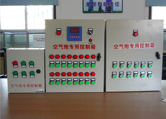 手动控制箱.jpg